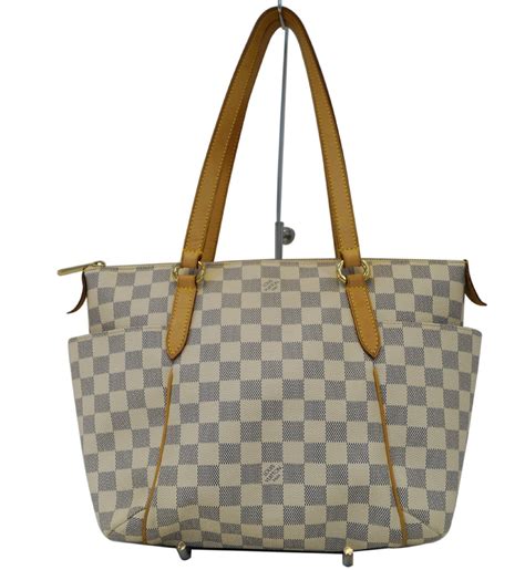 damier canvas Louis Vuitton